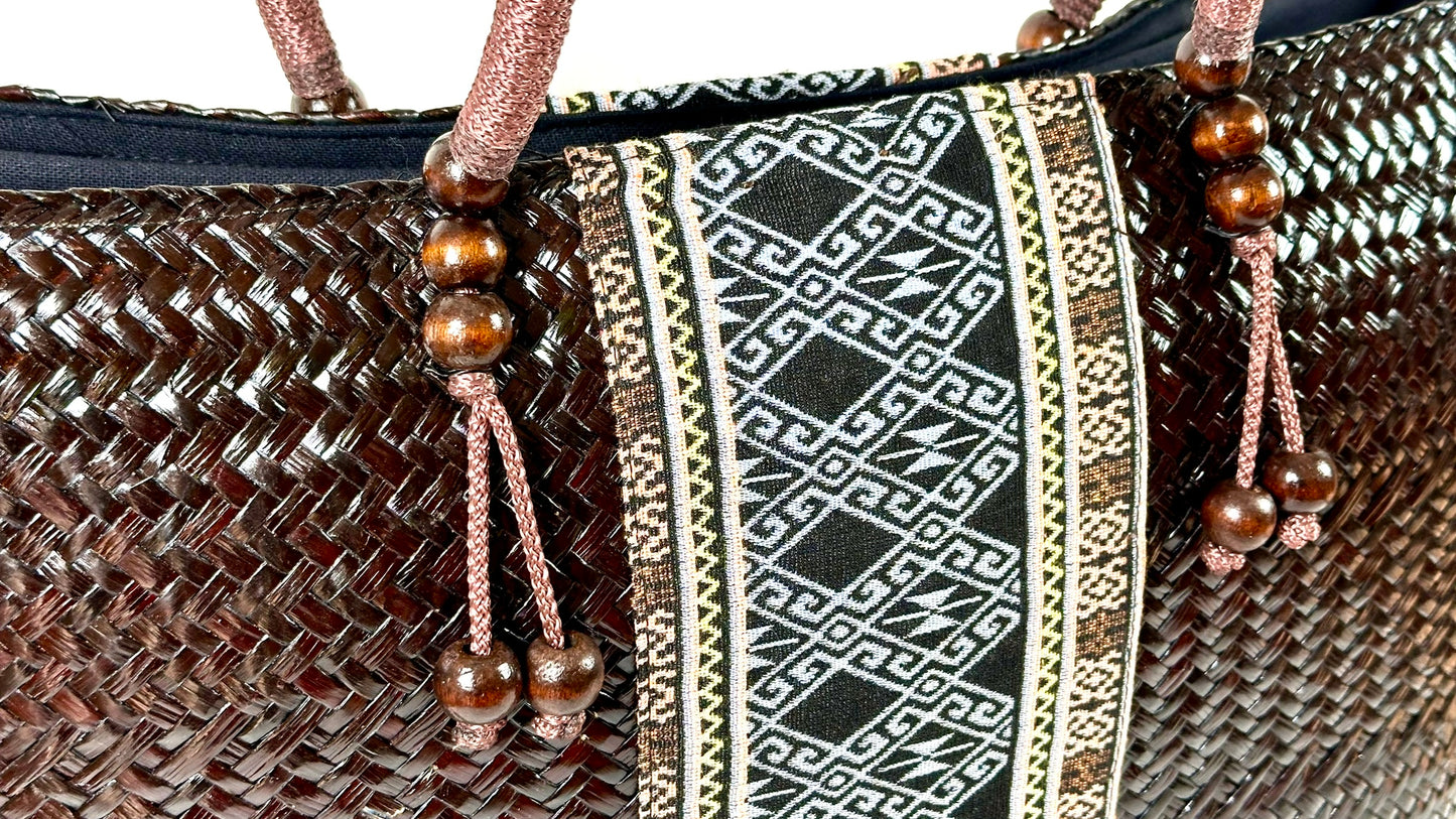 Handcrafted bamboo bag · Premium quality · LARGE [Black]