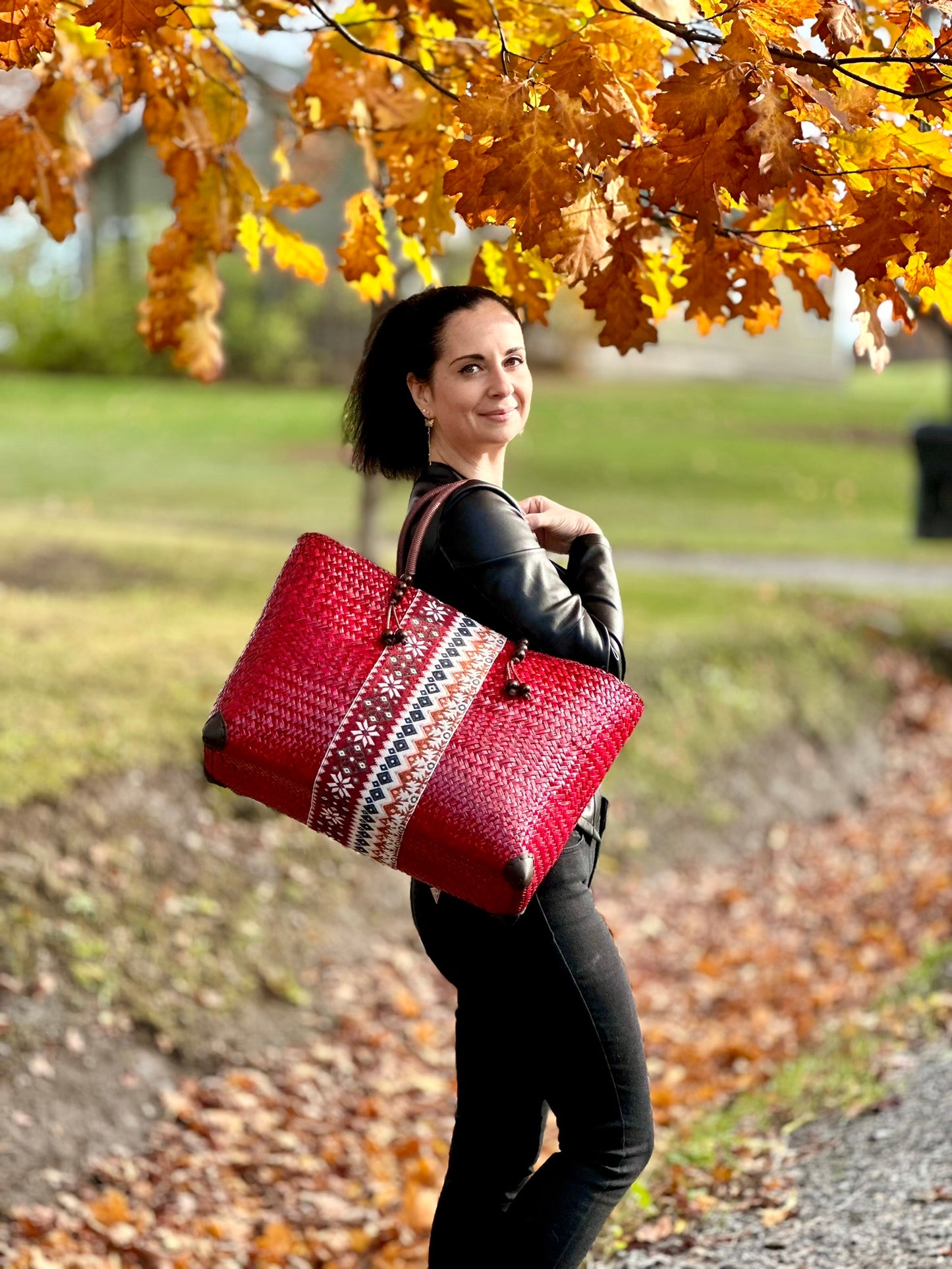 Handcrafted bamboo bag · Premium quality · LARGE [Red]