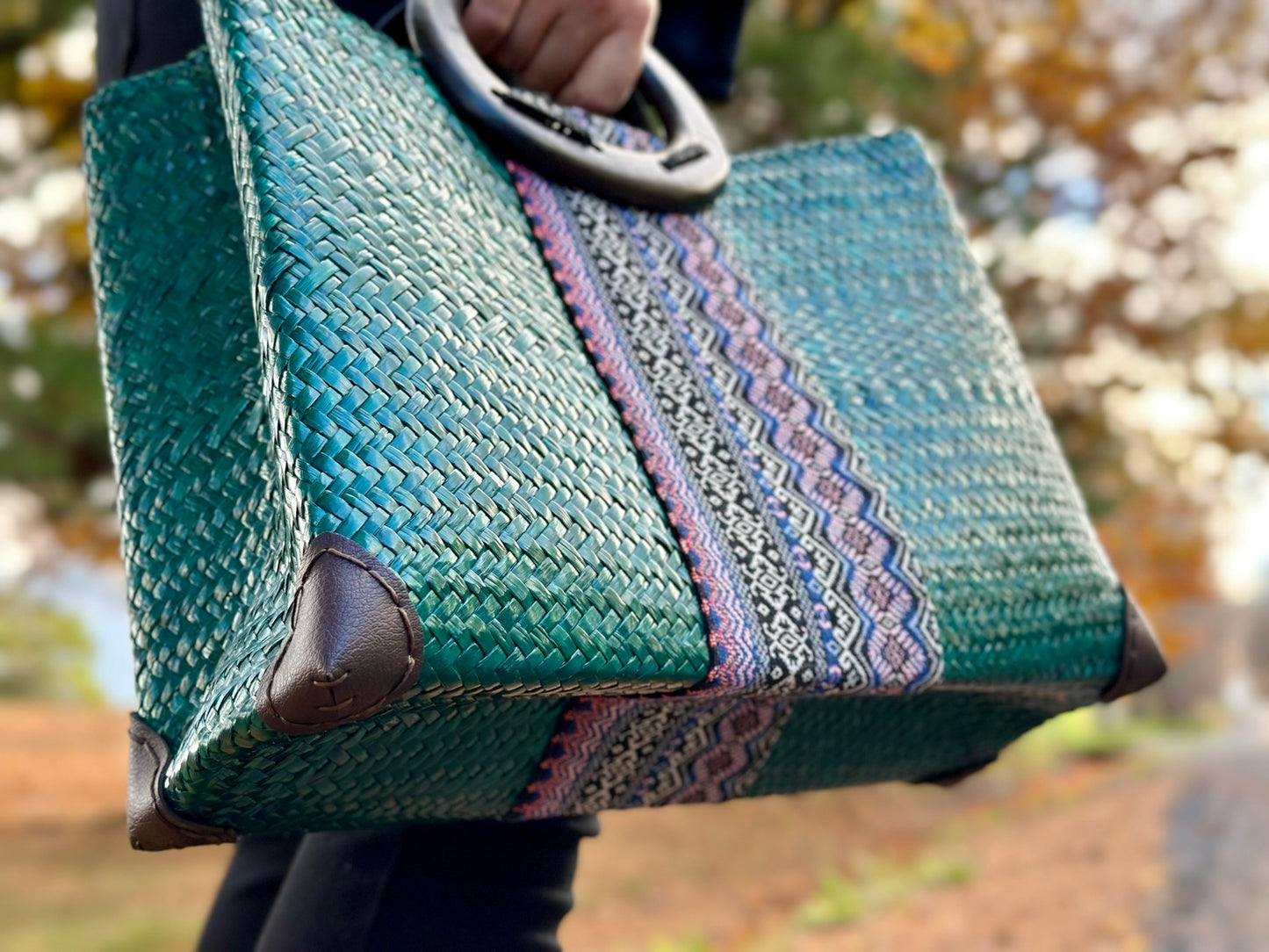 Handcrafted bamboo bag · Premium quality · MEDIUM [Turquoise]