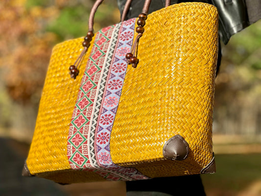 Handcrafted bamboo bag · Premium quality · LARGE [Yellow]