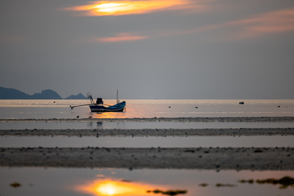 Printed canvas · High quality · Thai fishing boat · Wall art