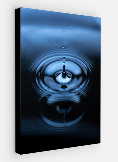 Vertical printed canvas · High quality · Water drop · Wall art