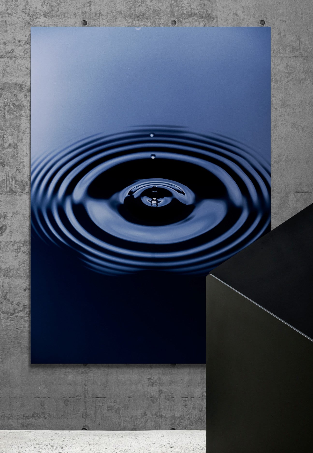 Vertical printed canvas · High quality · Water drop · Wall art